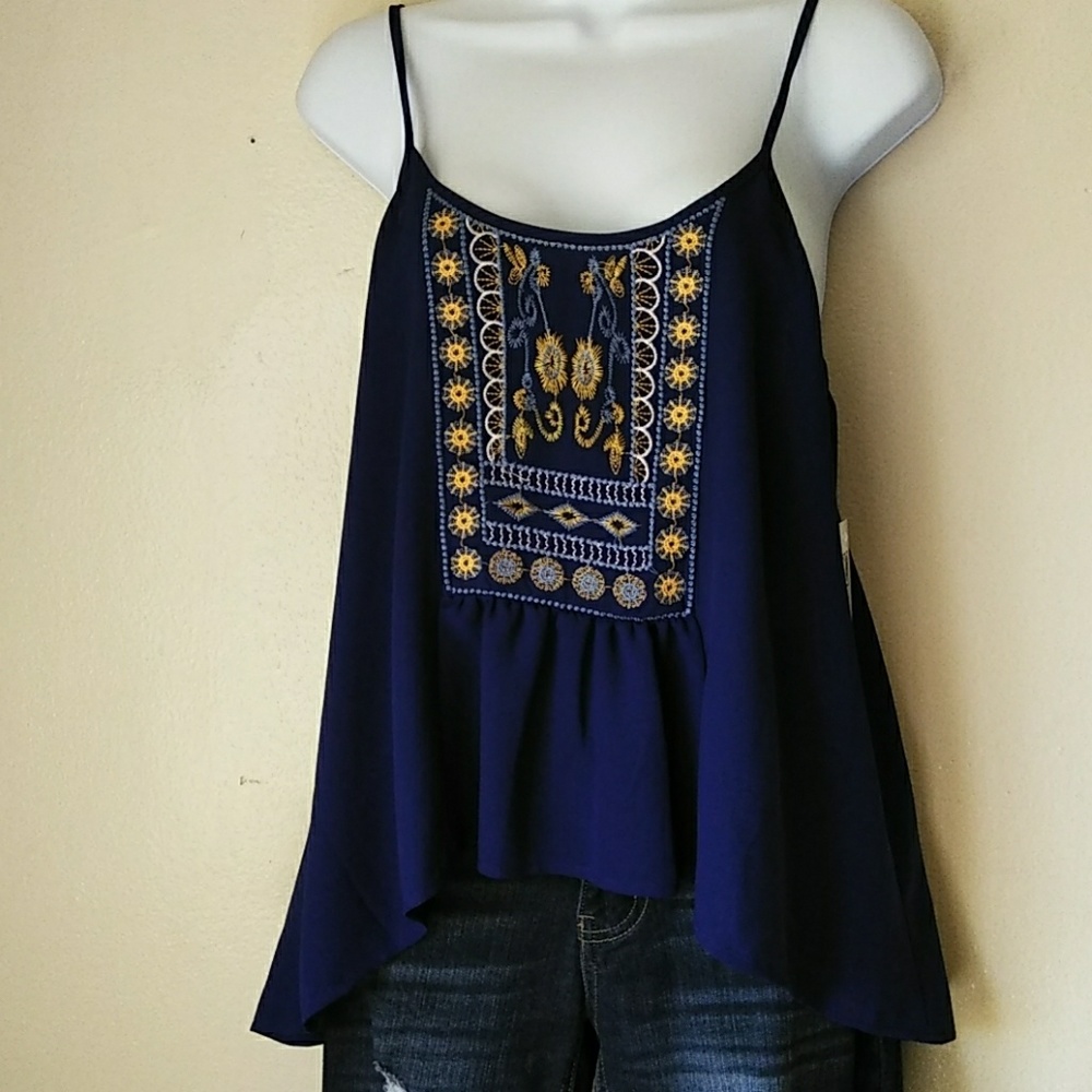 NWOT Hi Low Boho Top
